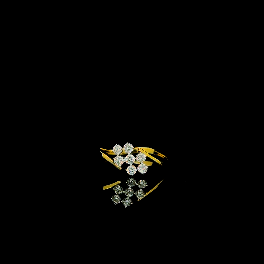 Floral Radiance Diamond Cluster Ring - zyuristore