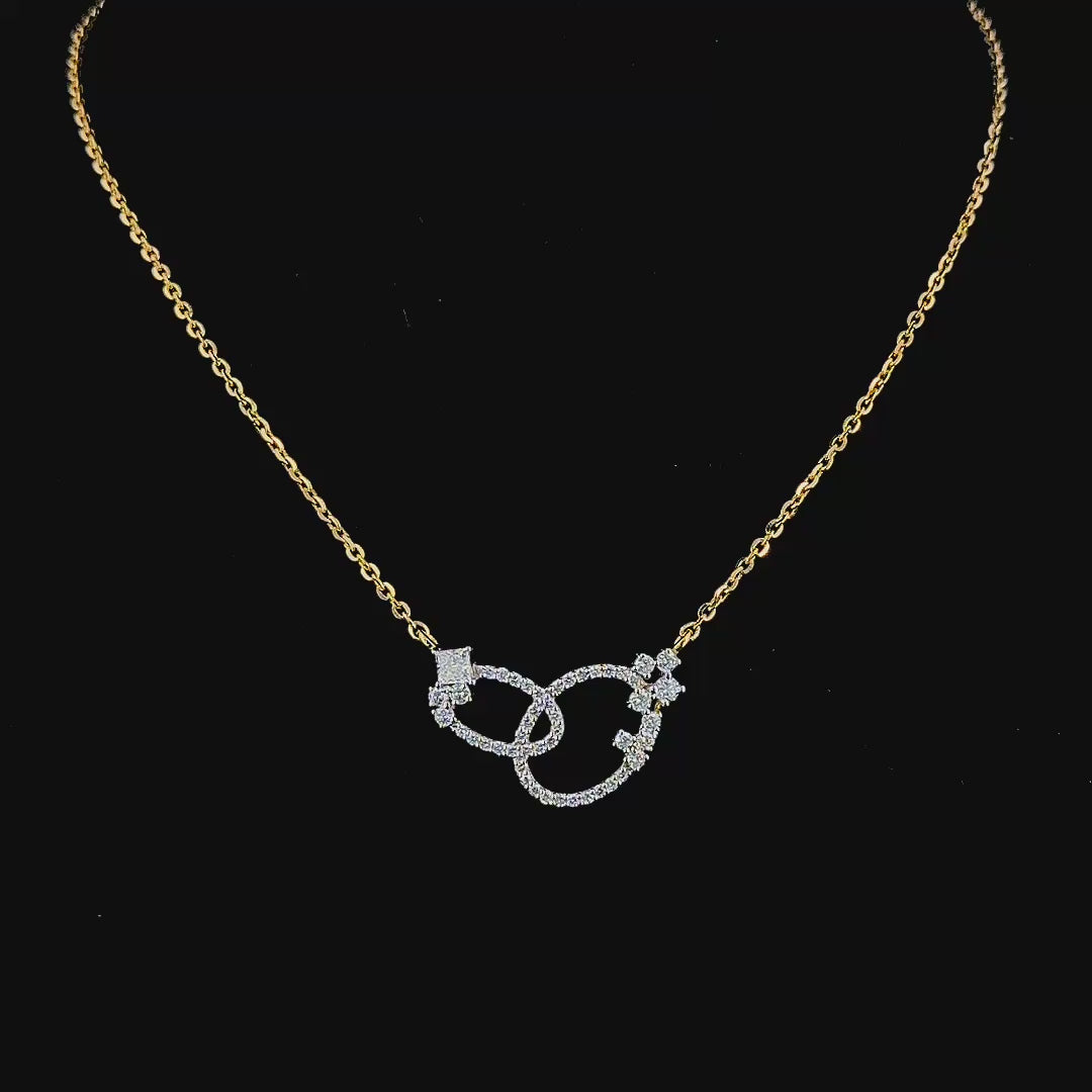 Elegant Interlocking Necklace